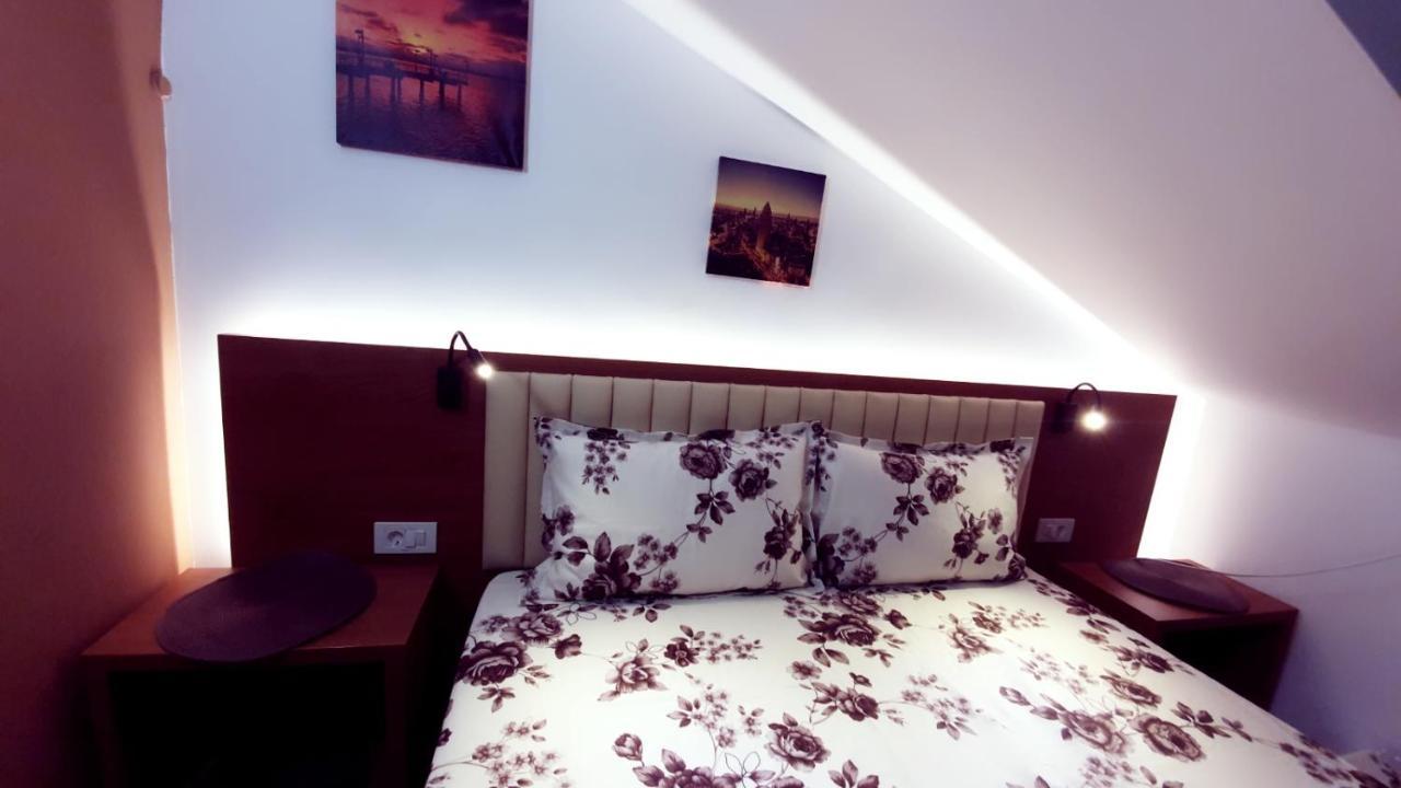 Stay Inn Rediu Valea Lupului  外观 照片