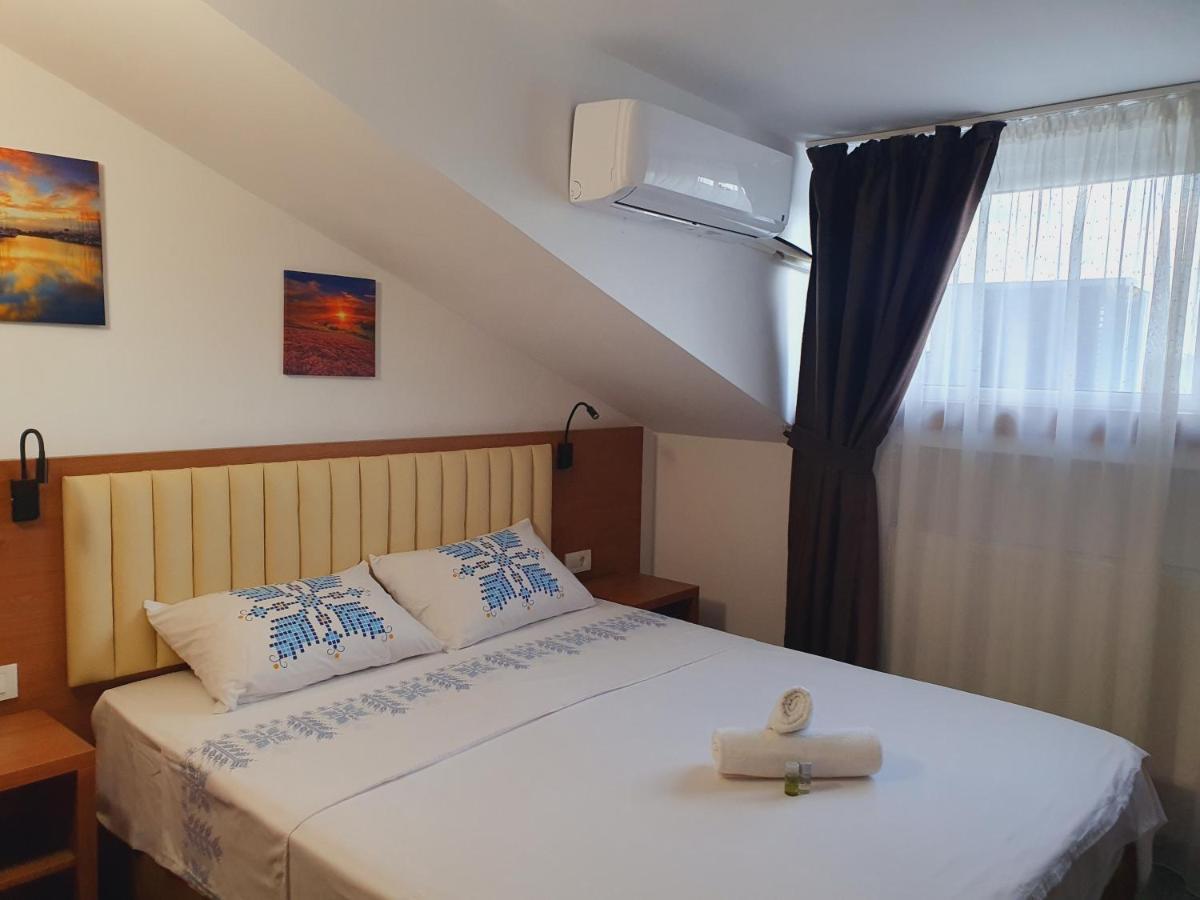 Stay Inn Rediu Valea Lupului  外观 照片